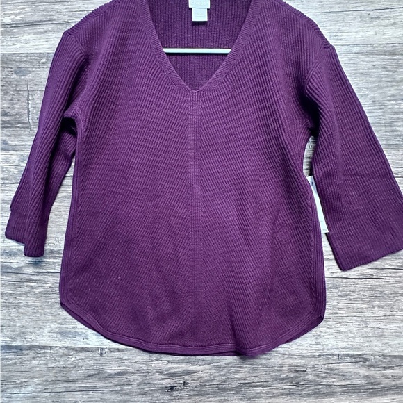 Chico's Purple Women’s Ribbed V-Neck Sweater - Picture 1 of 11